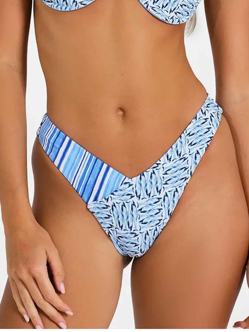 Blackbough cheeky swim beach bikini bottoms Small